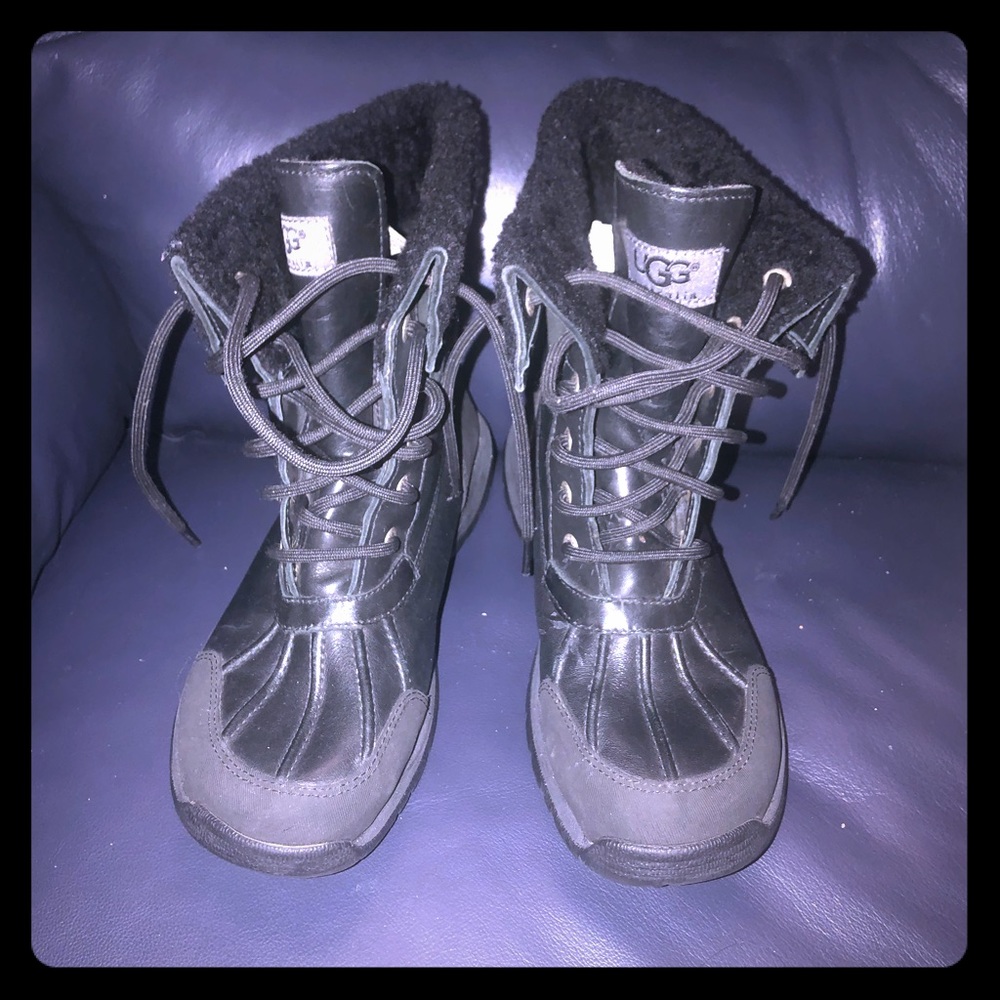Gently Used Uggs